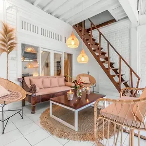https://villa-london-private-4-bdr-villa-in-seminyak-bali.hotelsseminyak.net