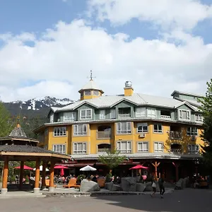 Apartment Town Plaza, Whistler