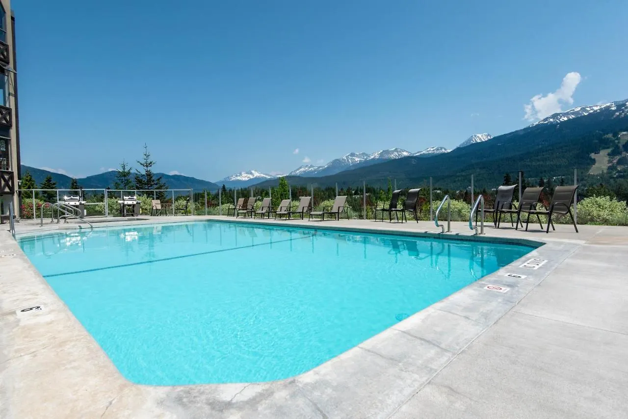 The Ironwood On Blueberry Hill Apartment Whistler