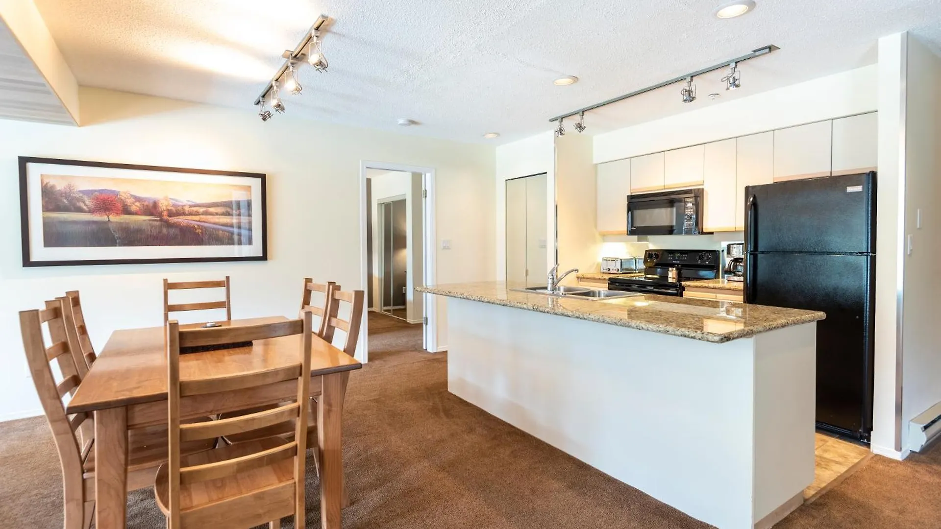 The Ironwood On Blueberry Hill Apartment Whistler