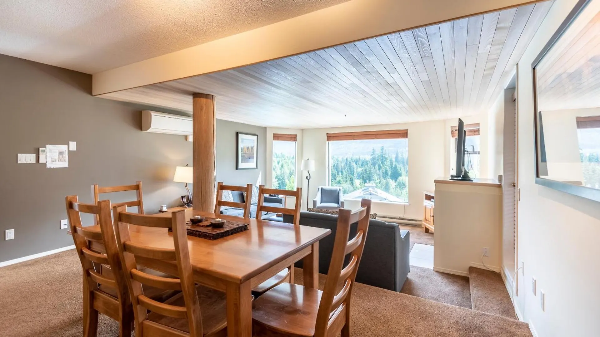 The Ironwood On Blueberry Hill Apartment Whistler Canada
