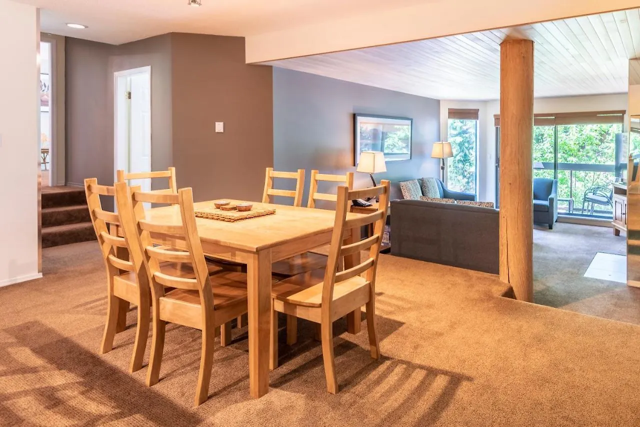 The Ironwood On Blueberry Hill Apartment Whistler