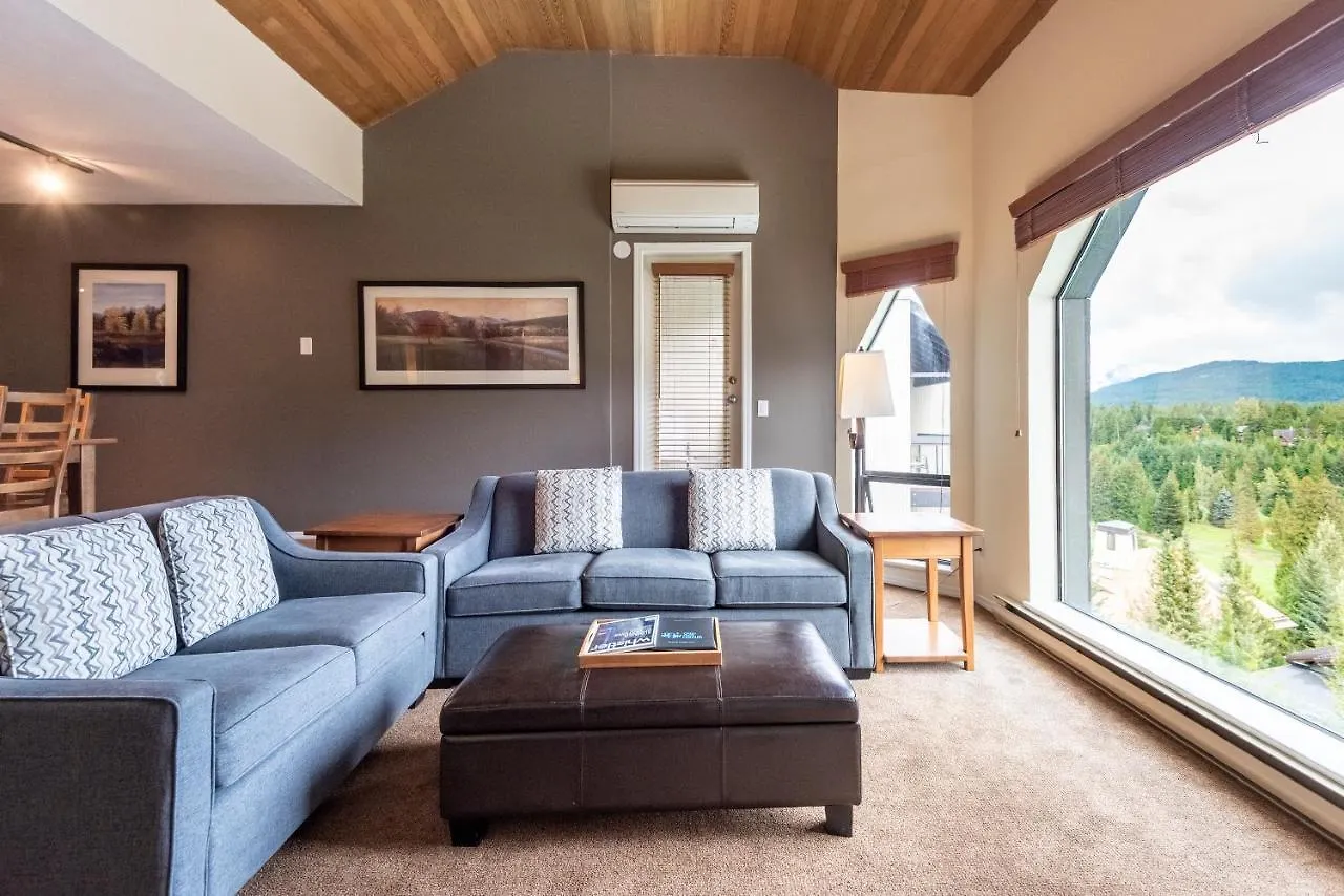 The Ironwood On Blueberry Hill Apartment Whistler
