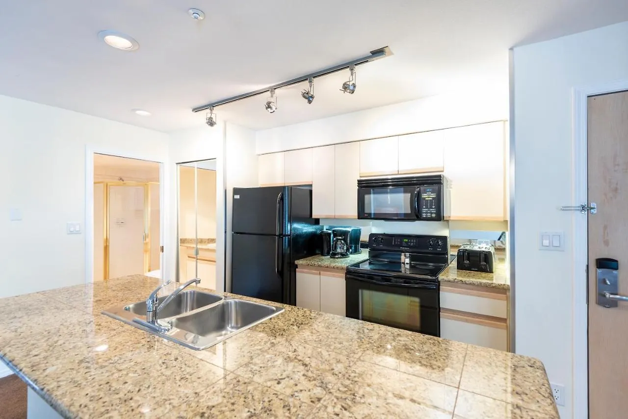 The Ironwood On Blueberry Hill Apartment Whistler