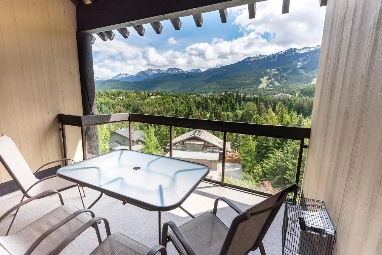 The Ironwood On Blueberry Hill Apartment Whistler
