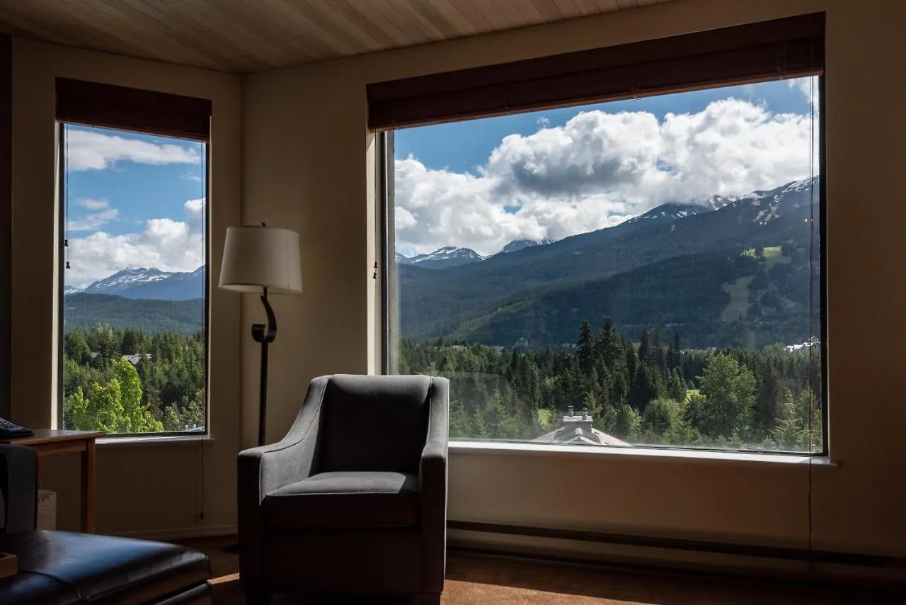 The Ironwood On Blueberry Hill Apartment Whistler